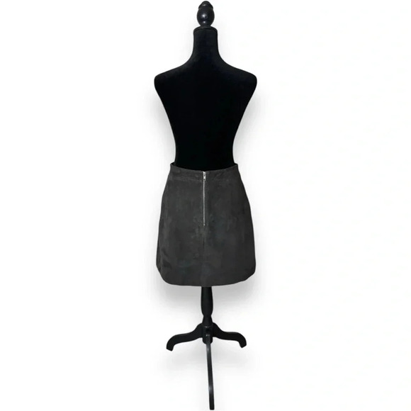 Topshop Dark Olive Suede High Waist Silver Zip Closure/Pocket Detail Mini Skirt - Picture 15 of 16